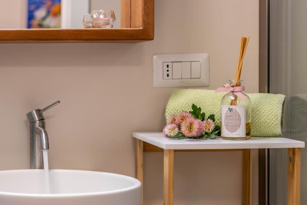 Cconforthotels Appartamento Domus Venezia Бари Екстериор снимка