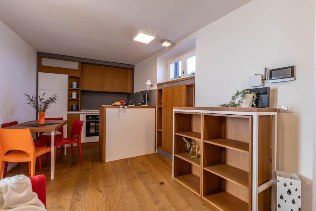 Cconforthotels Appartamento Domus Venezia Бари Екстериор снимка